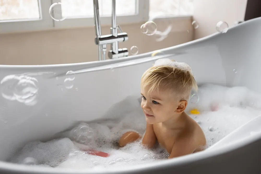 Jakie składniki w kosmetykach do mycia powinny unikać osoby z AZS?